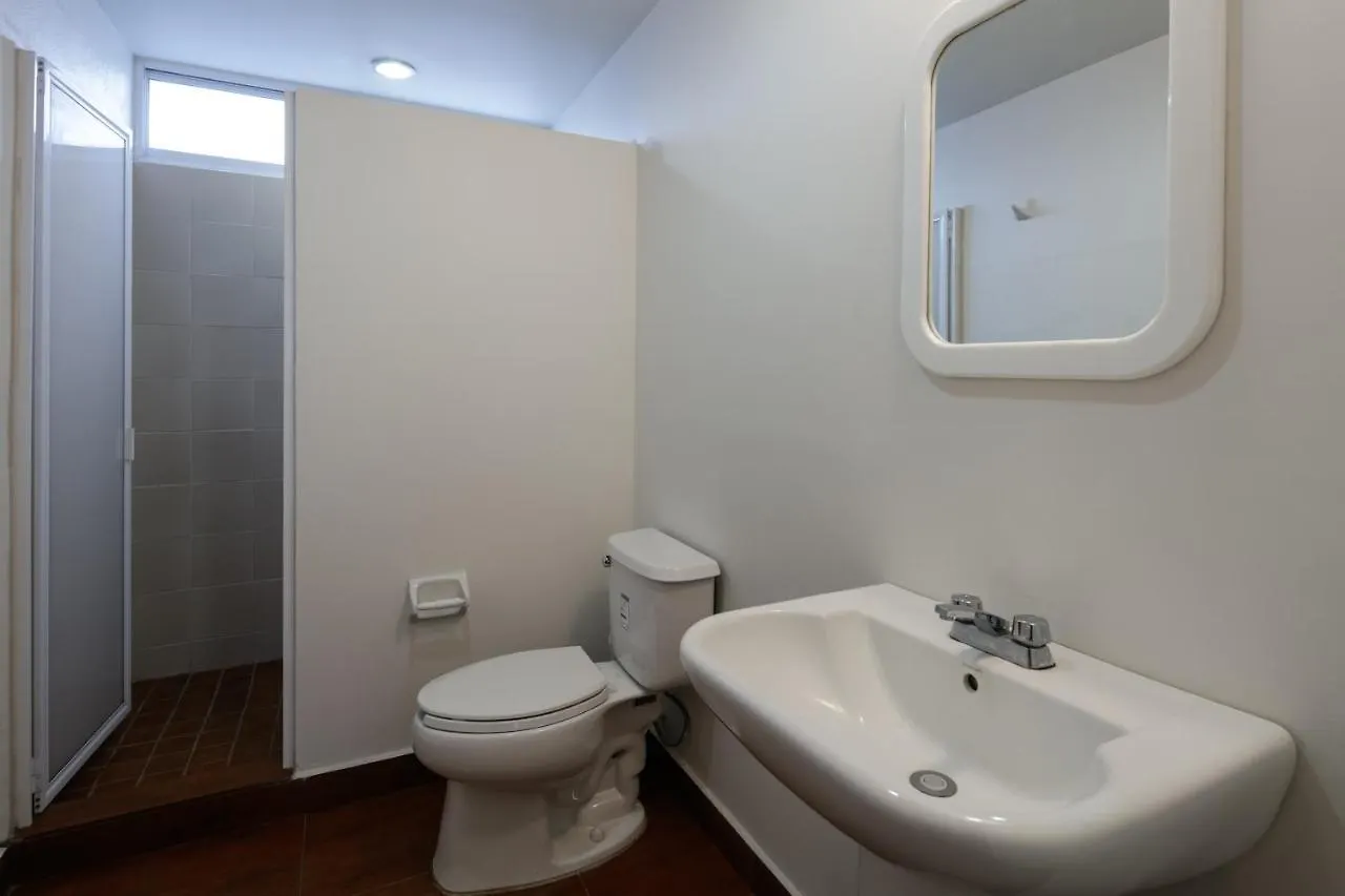 Aparthotel Apartamentos West End Guadalajara