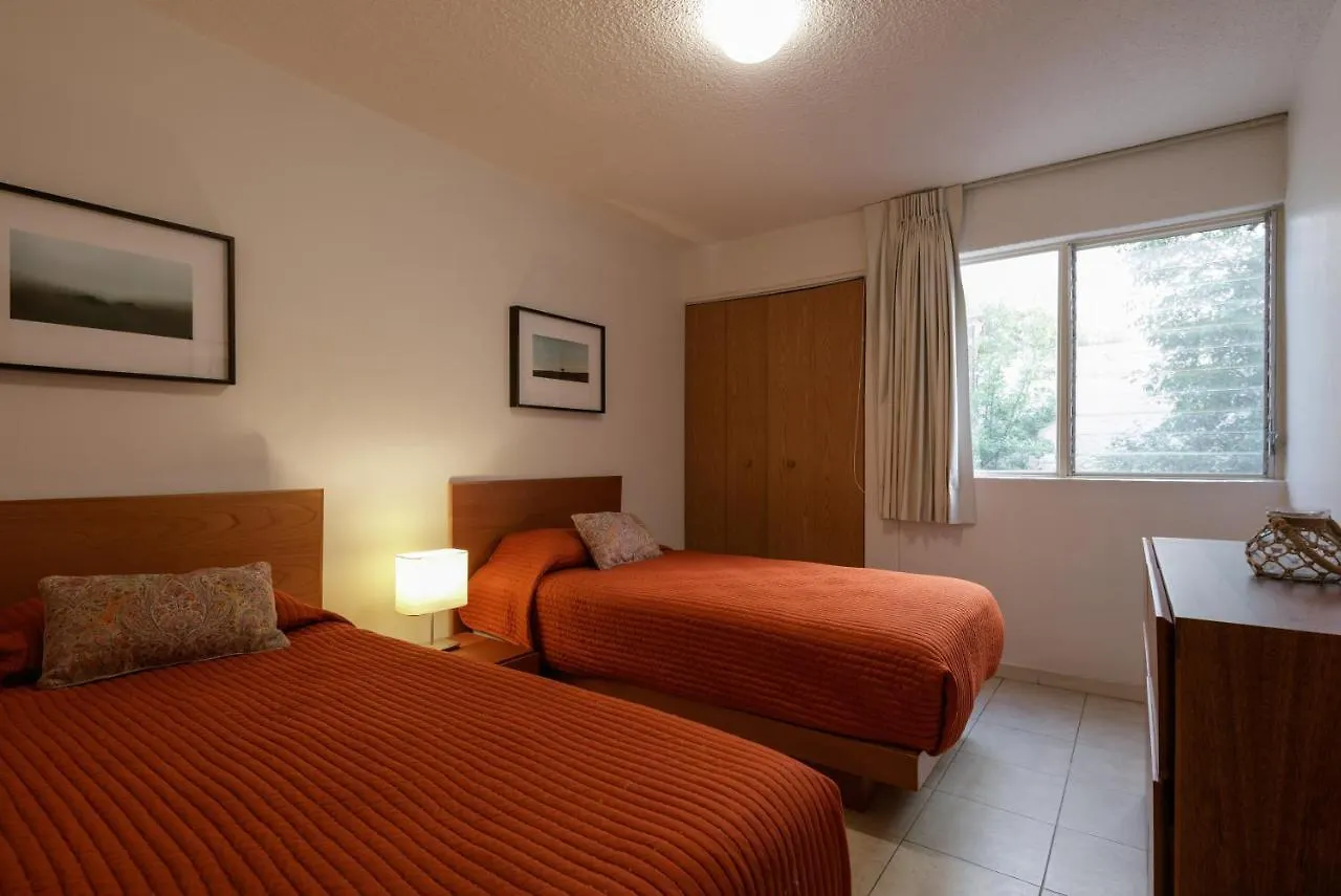 Aparthotel Apartamentos West End Guadalajara